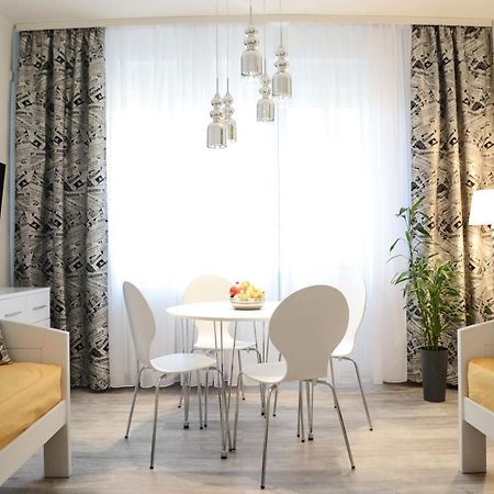 Crystal-Modern Apartment In The Center Of Novi Sad Exteriör bild